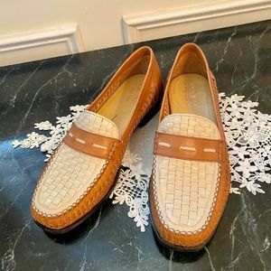 Men’s BRASS BOOT WALKING GLOVES Woven Loafers